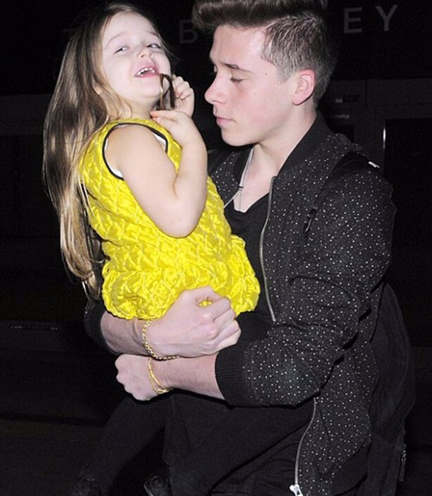 贝小七投胎成功,贝克汉姆小七和贝嫂