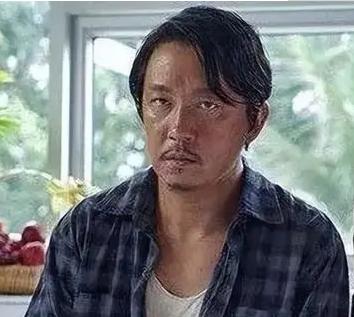 年轻时帅炸天的8位男星，中年后，有人胖快200斤，有人秃成地中海