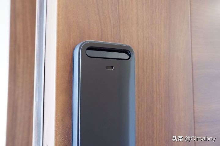 小米人脸识别智能门锁使用体验,小米人脸识别智能锁自动开门