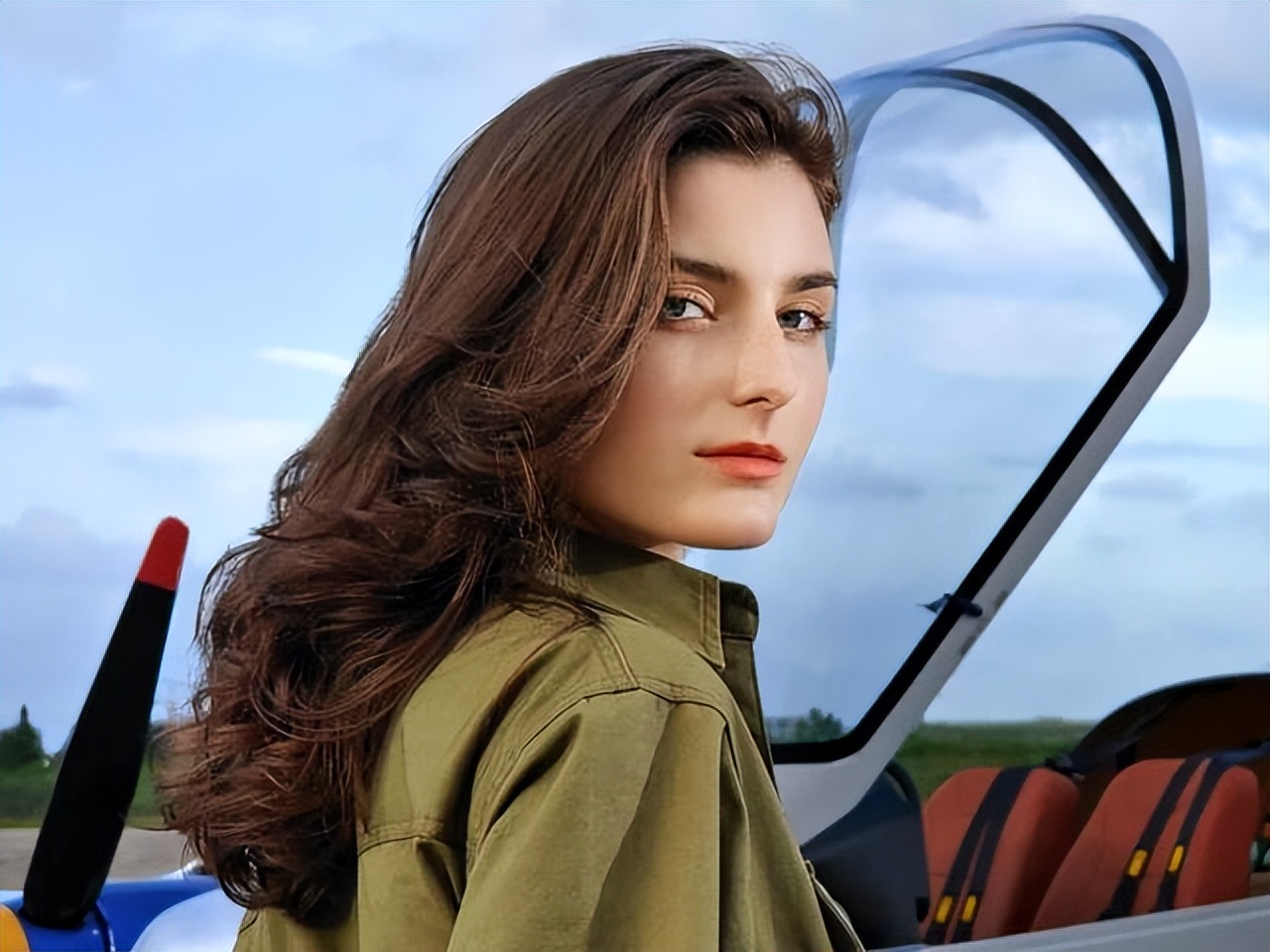 2024年了vivoiqoo8还值得买吗,vivoiqooneo8颜值