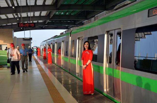 世界杯足球场建设需要多少钱,世界杯足球场拔地而起