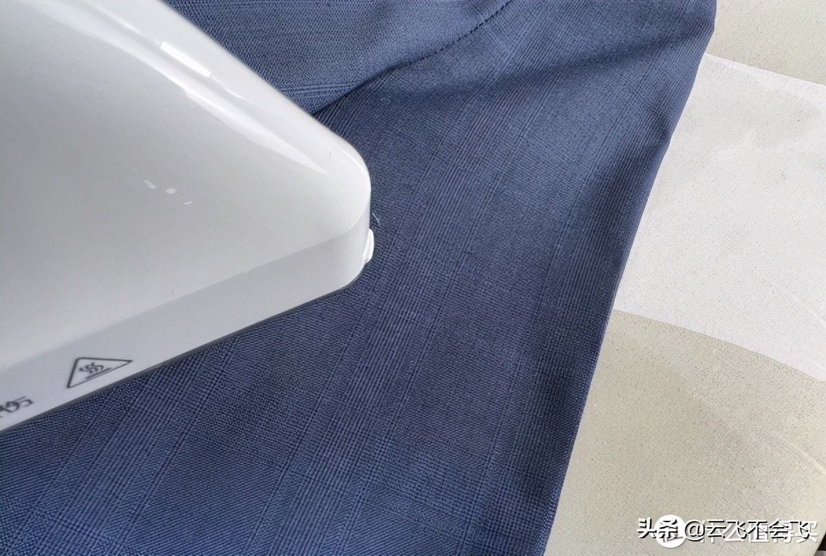 换季时节衣柜如何收纳整理更整洁,收纳整理让你的衣柜不再凌乱