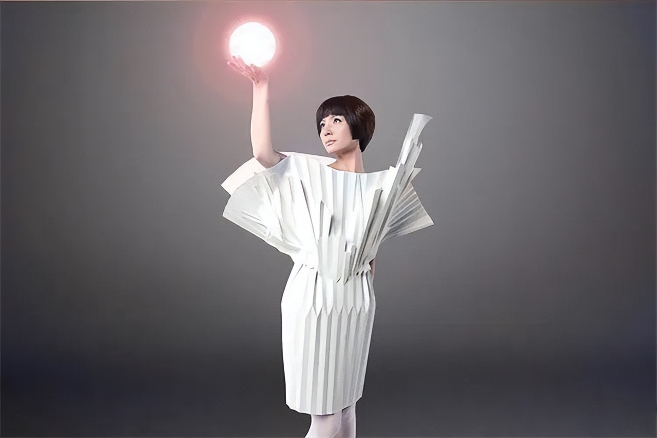 知名女主持人吉雪萍,主持人吉雪萍丈夫照片