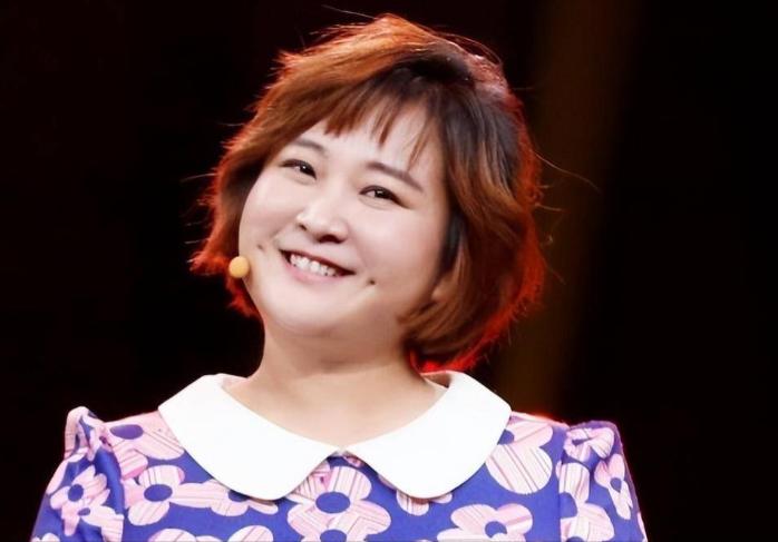 贾玲减肥前后的对比照片,贾玲减肥近照曝光