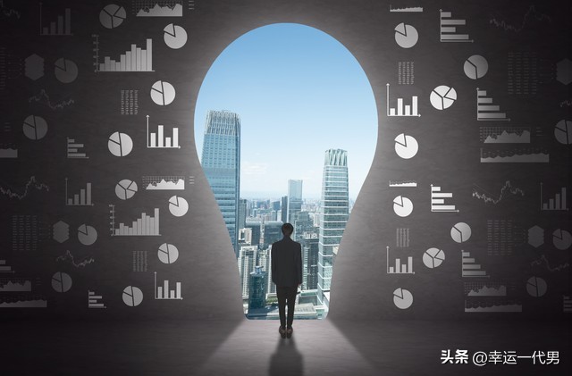 杨晨在国内踢不上球去国外,中国足球名将杨晨近况怎么样