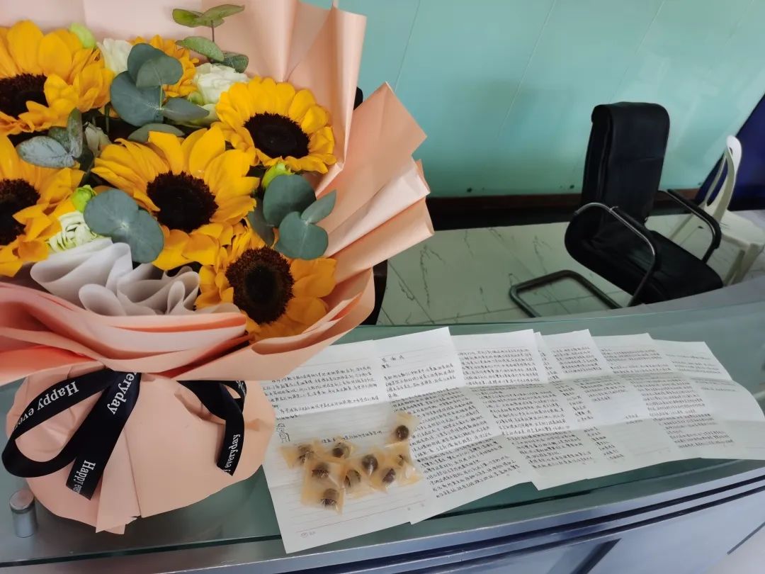 一封简短的感谢信给志愿者,一封感谢好心人的信