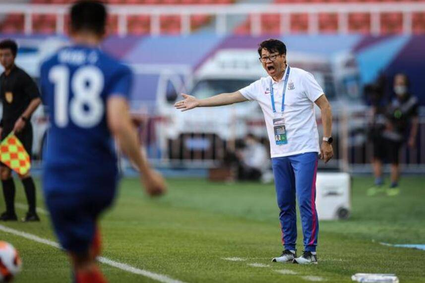 河北队经历两次大比分输球,河北队负于山东泰山