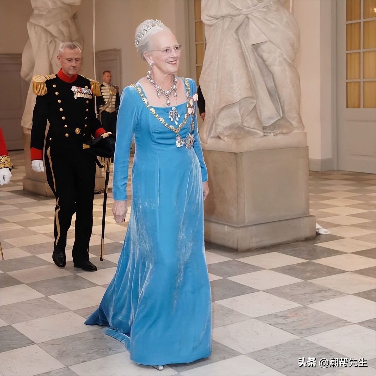 涓归害濂崇帇鏃跺皻,涓归害濂崇帇钃濊壊绀兼湇