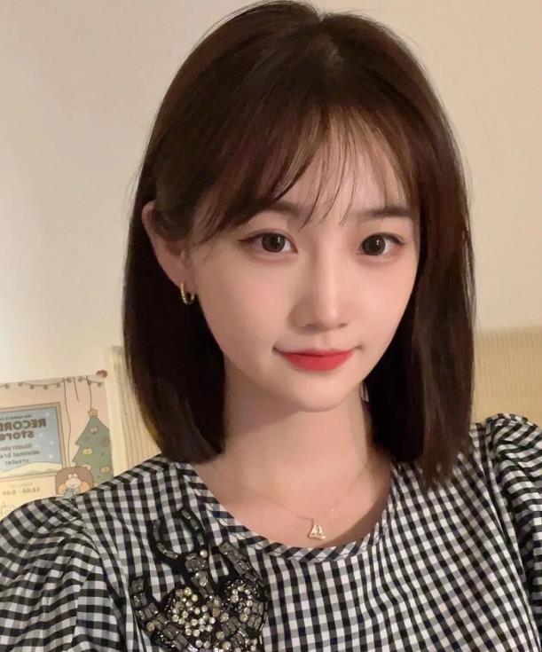 今年流行的这4款短发,2022年最流行的短发型和颜色减龄