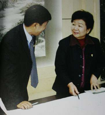 14年前祸害30万婴儿的毒奶女王，三鹿董事长田文华如今怎么样了？