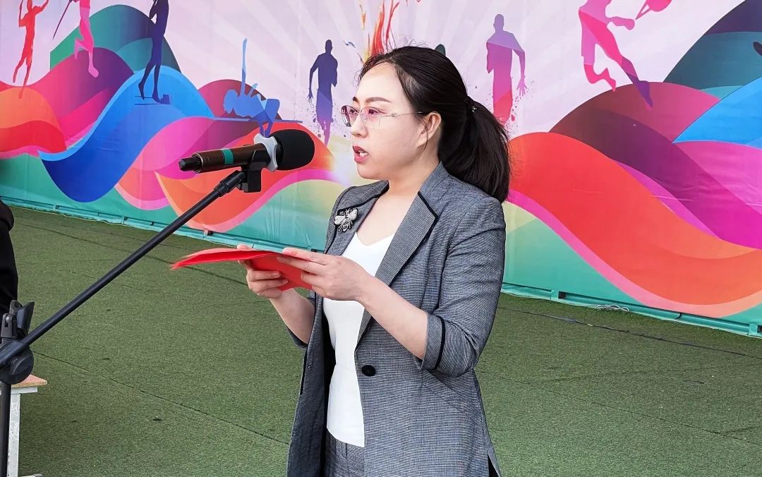 炽烈争锋看我四中宝塔高级中学第三十九届春季田径运动会开幕式