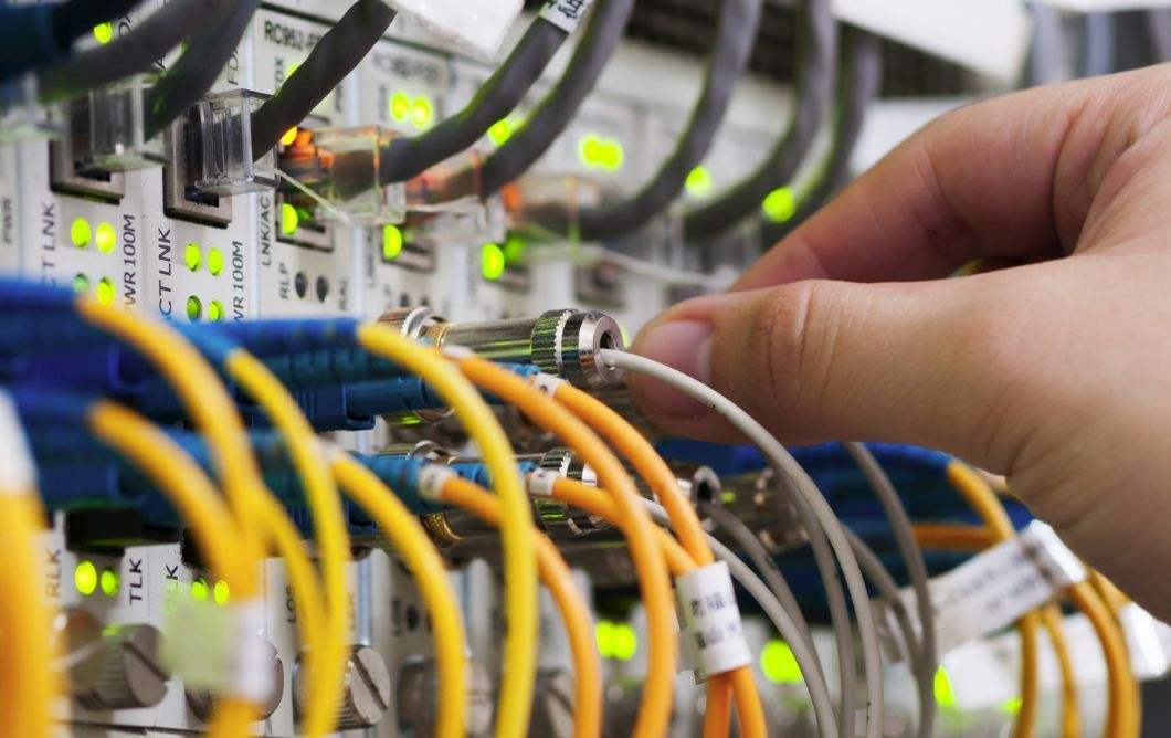 为什么宽带是1000m实际却达不到呢,宽带网速提升1000兆换设备吗