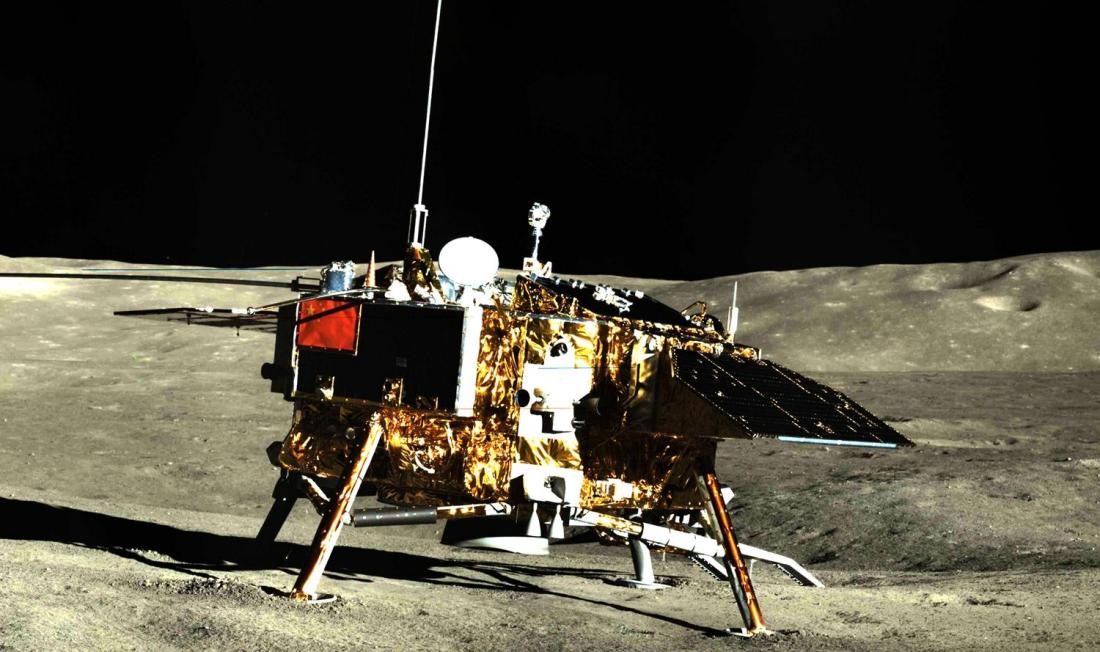 玉兔二号在月球上到底发现了什么,玉兔二号科学家解密月球