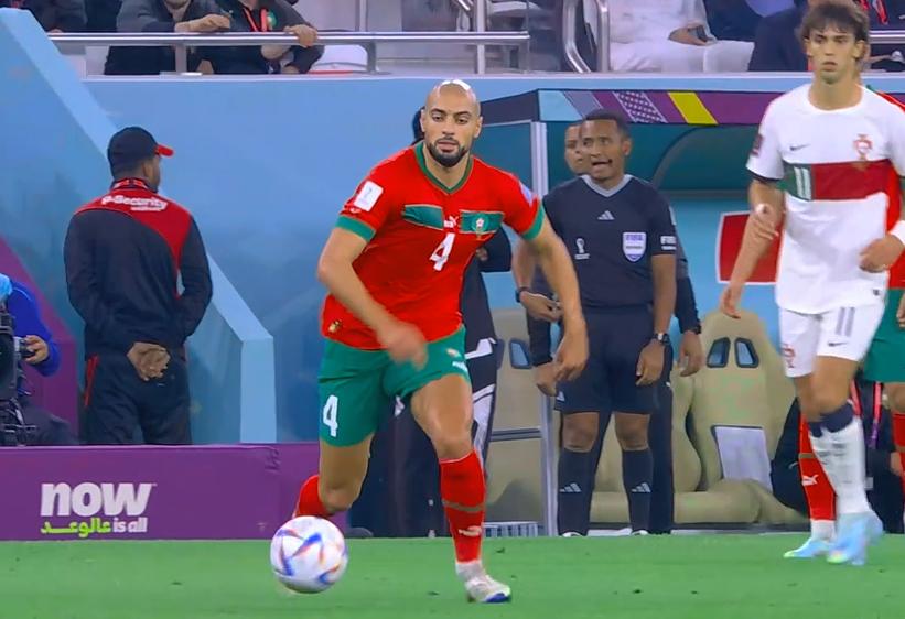 0：1！葡萄牙惨遭淘汰出局，C罗直接离场，情绪失控掩面哭泣