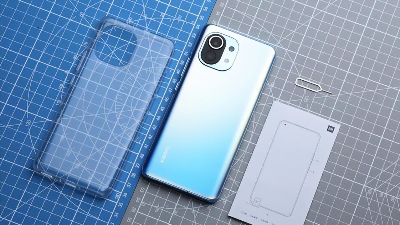 苹果11电池续航对比小米11,小米11对比iphone11续航