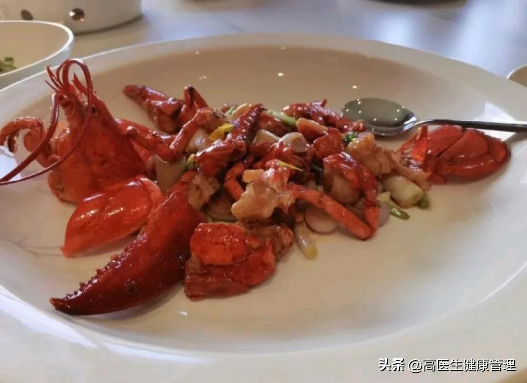 新冠肺炎阳性要不要入院治疗,新冠阳性为什么不可以同居