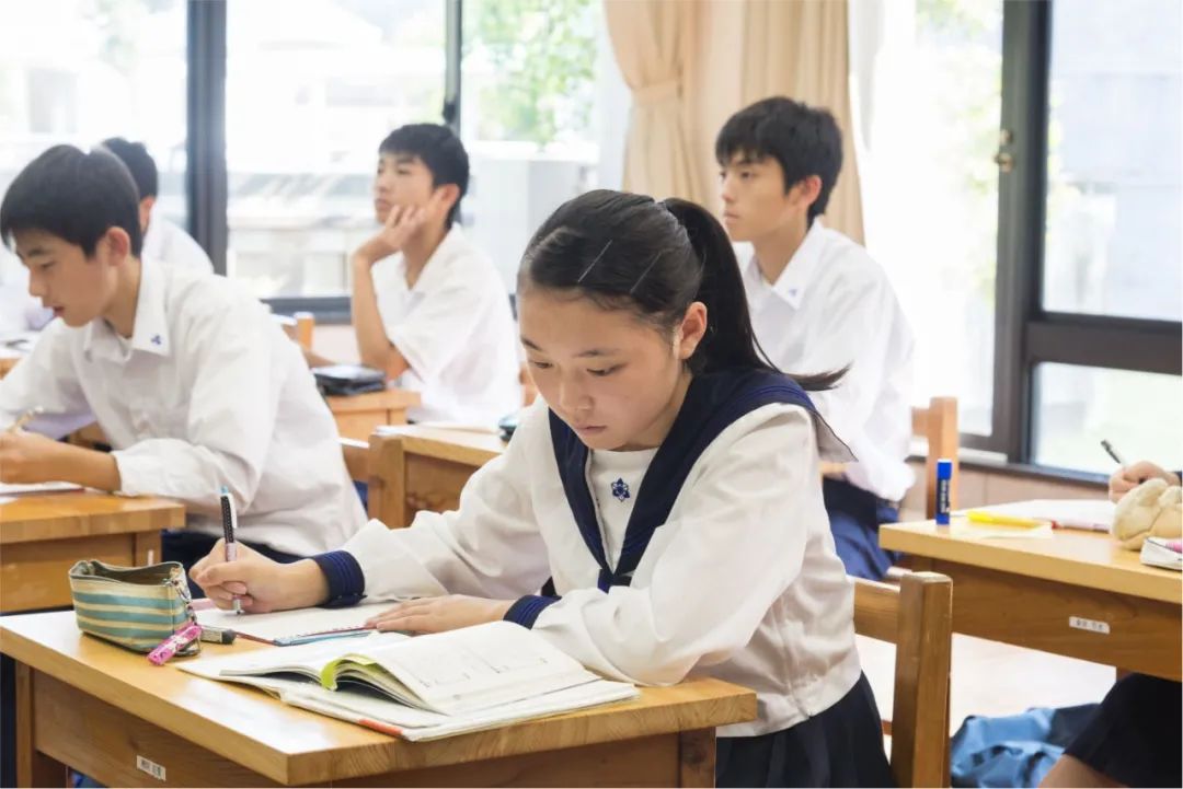 去日本读高中需要多少钱,日本读高中真实感受