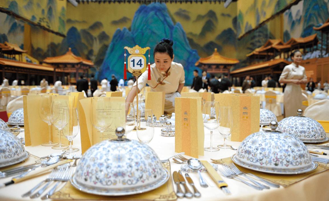 台媒称马英九在大陆获“元首待遇”，这规格真不高，没见过世面？