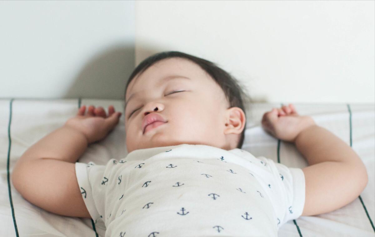 宝宝除了长牙流口水还有什么原因,宝宝老是流口水是要长牙吗