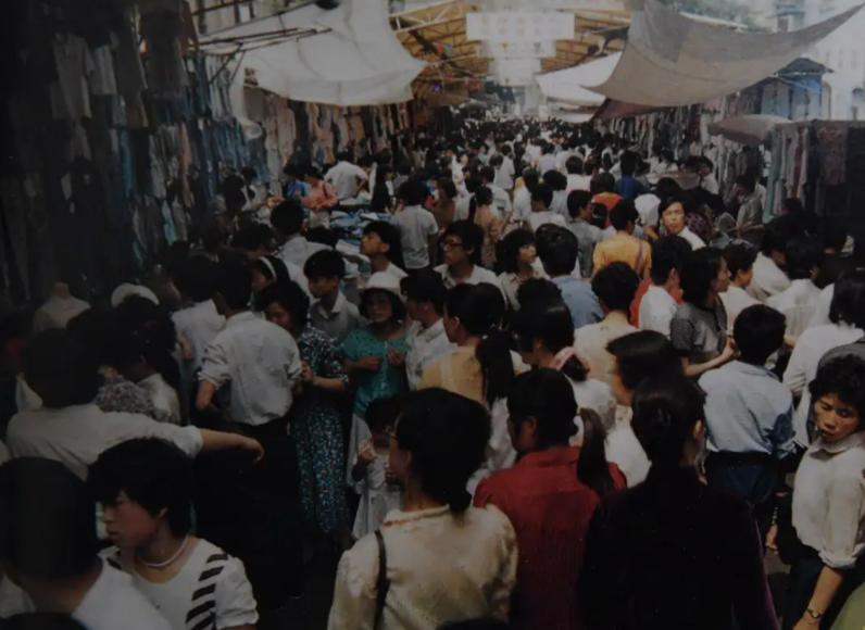 1987年，中国的电话号码随便选，第一个办号的人，选了什么数字？