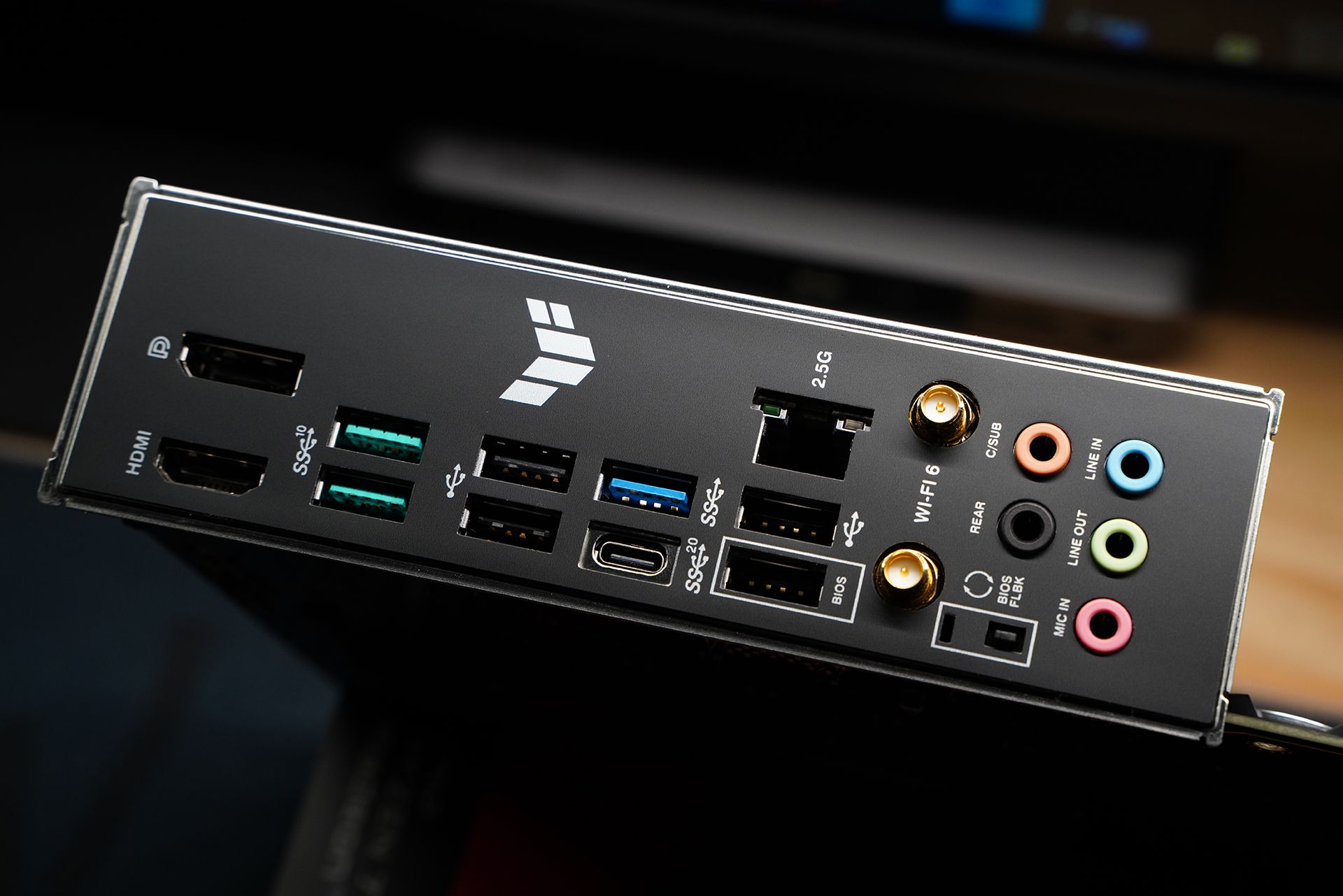 AMD非X锐龙7000最佳座驾华硕TUFGAMINGB650M-PLUSWIFI重炮手