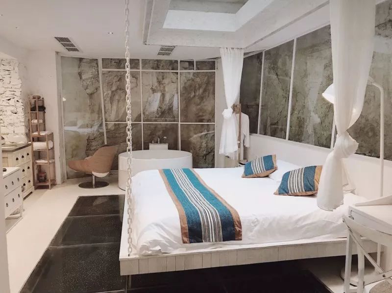 离上海一个小时车程的海边民宿,圣托里尼云上东山海景民宿优惠