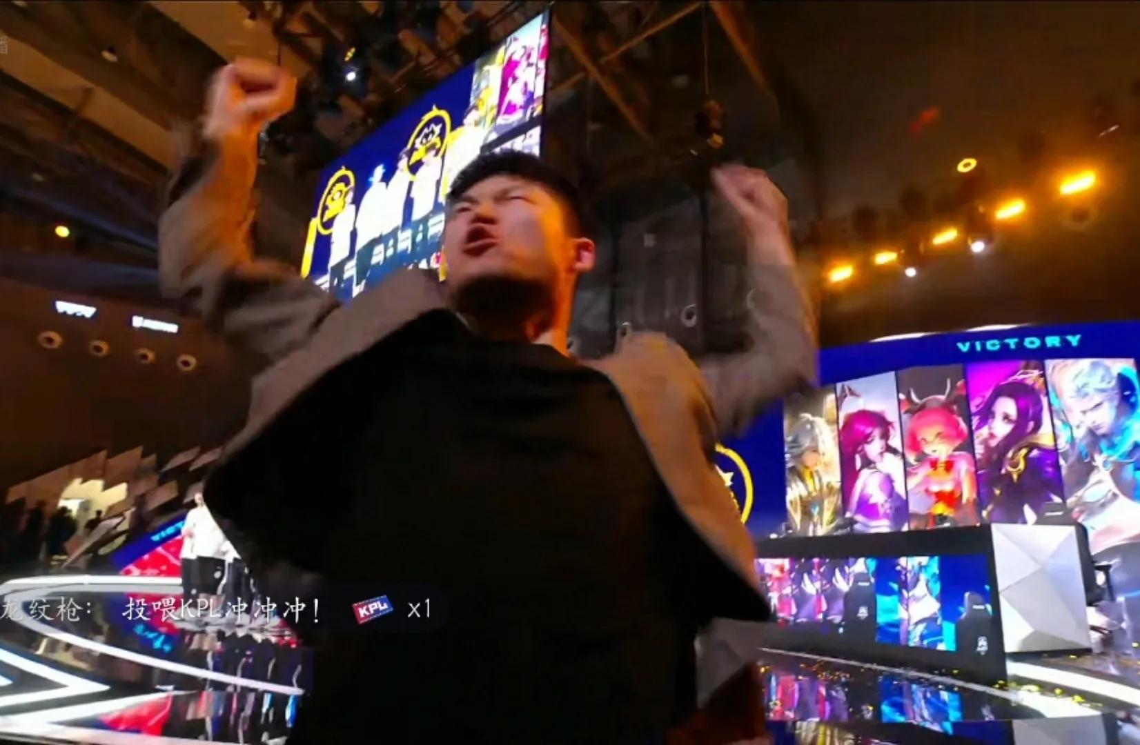 重庆狼队胖皇fmvp,重庆狼队夏季赛夺冠小胖fmvp