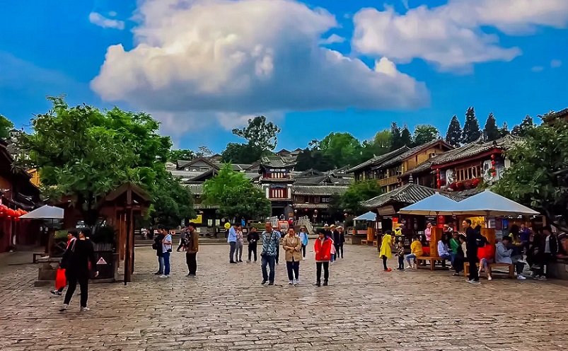 云南建水旅游十大必去景点,云南丽江十大旅游景点