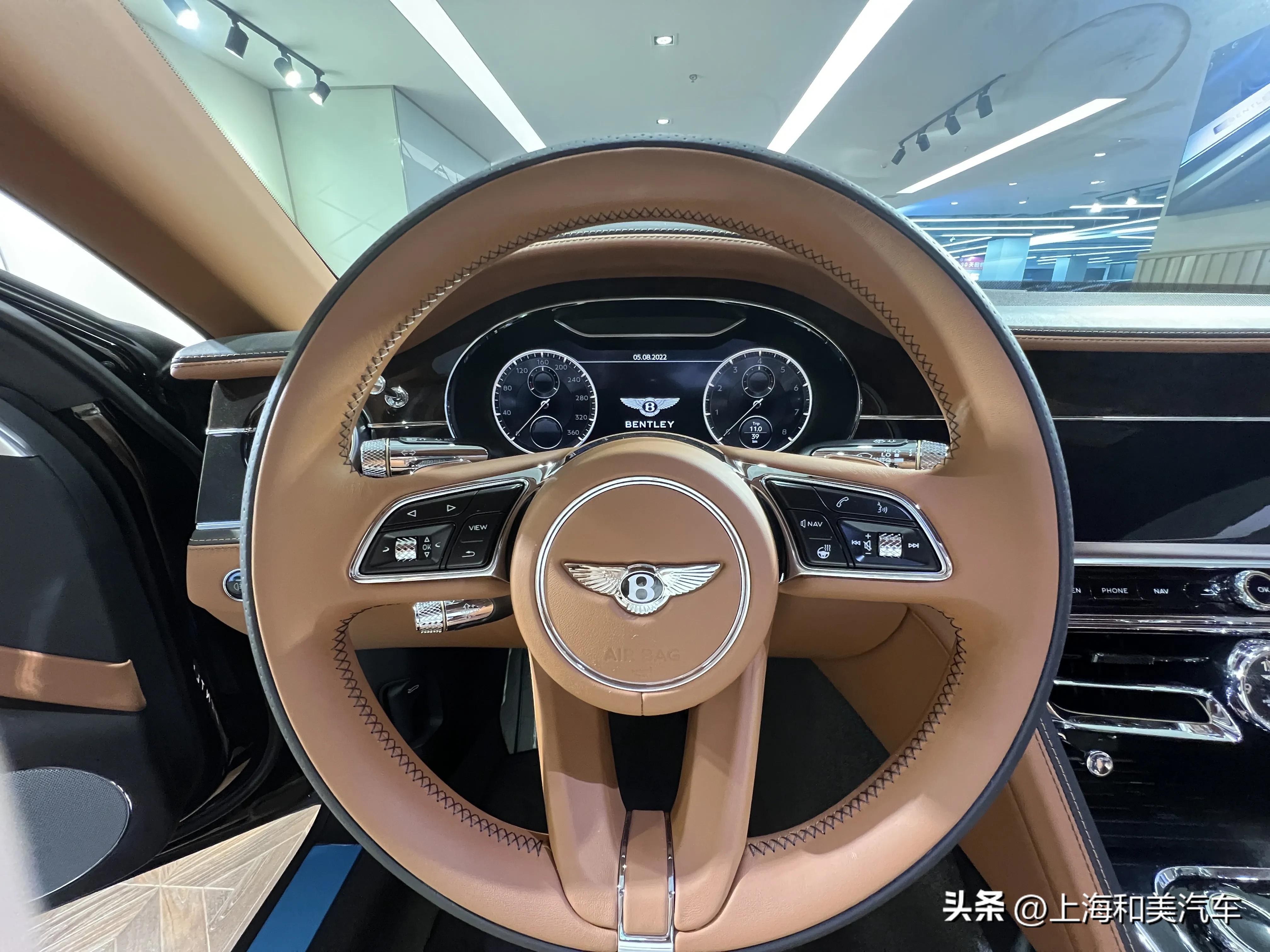 宾利飞驰低调奢华,奢华宾利飞驰