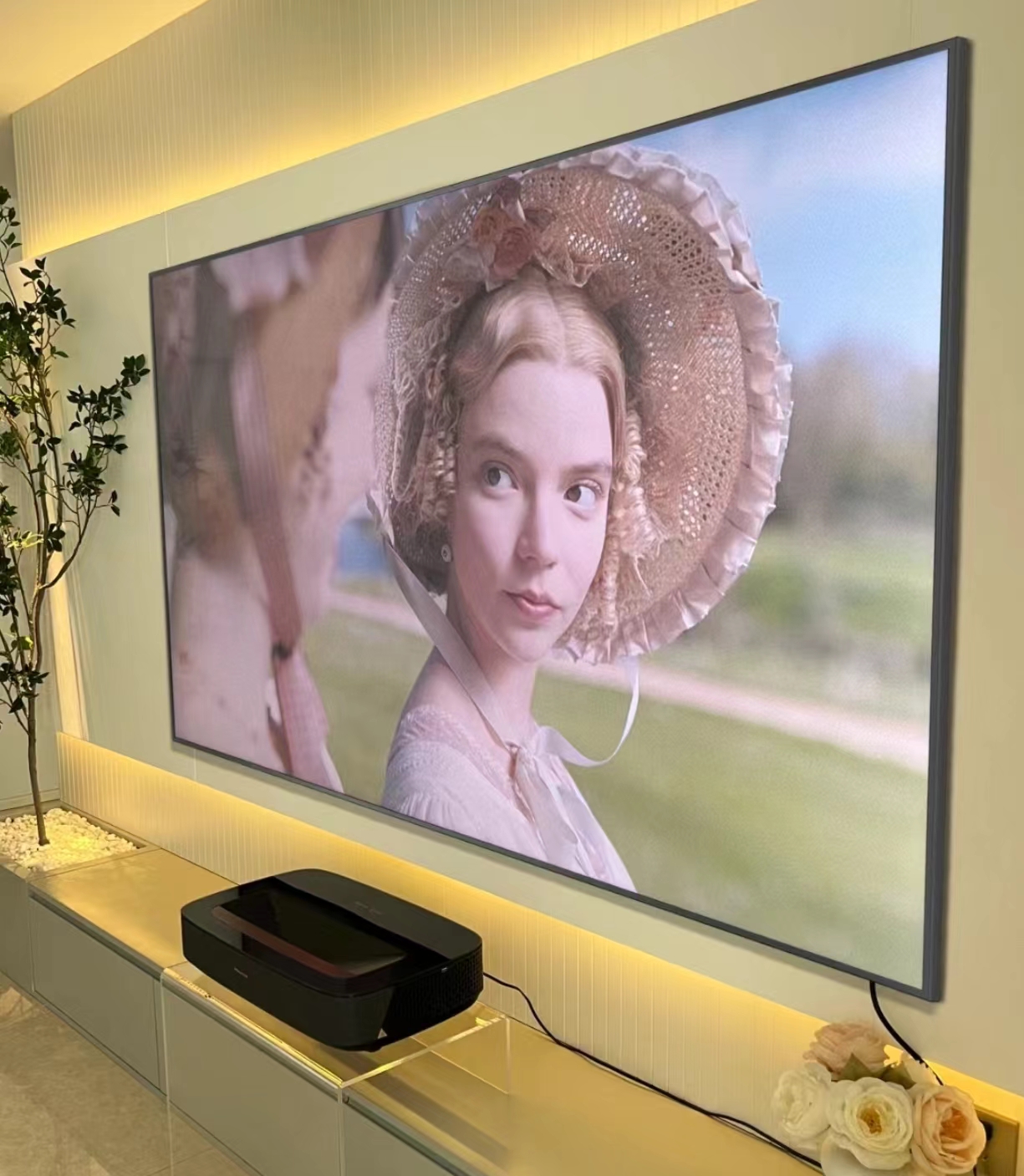 2021最建议买的100寸三款电视,35000元以内能买到100寸电视推荐