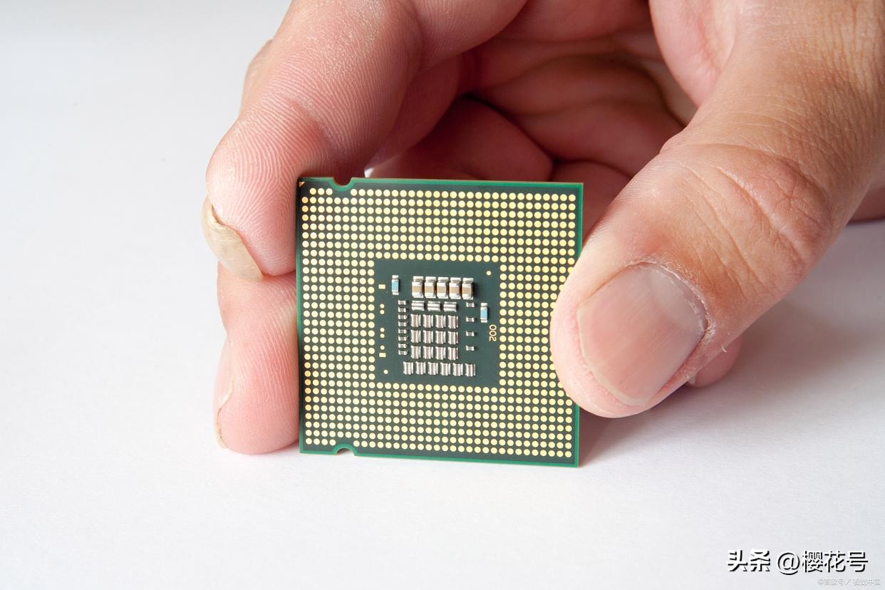 12400cpu盒装和散片价格差多少,cpu是买散片好还是买盒装好