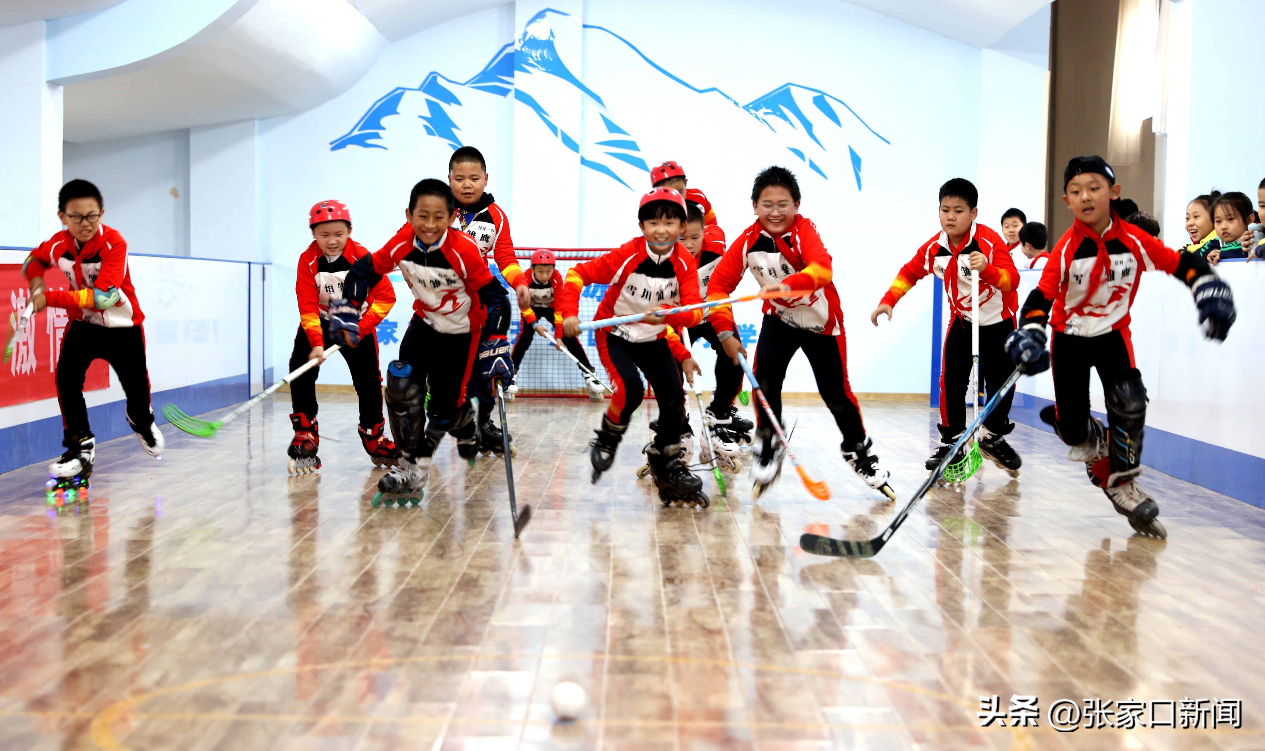 课后服务老师采访,课后服务学生采访搞笑原版