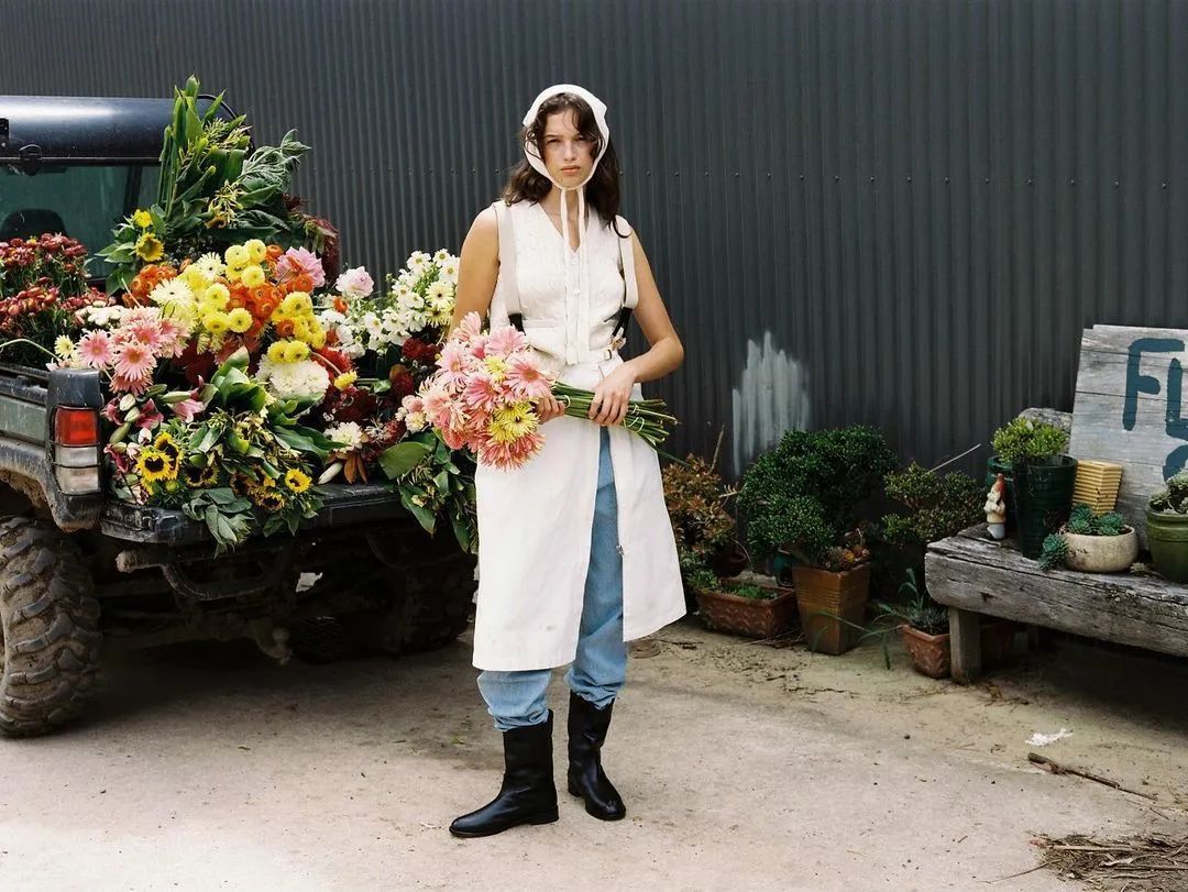 看韩国的衣服应该搜什么,韩国女生都穿什么风格的衣服