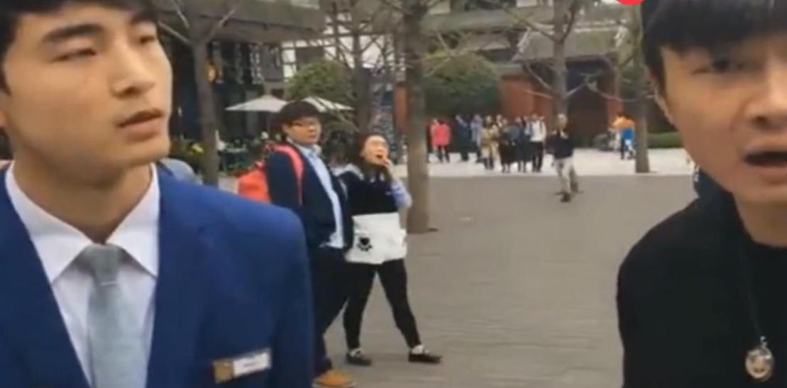 自称月入千万，曾在葫芦岛与警察发生冲突，帝师与小智有何恩怨？