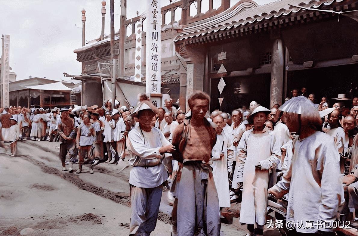 孩子吸吮母亲干瘪的乳房!42年河南饥荒真实场面,比电影残酷十倍