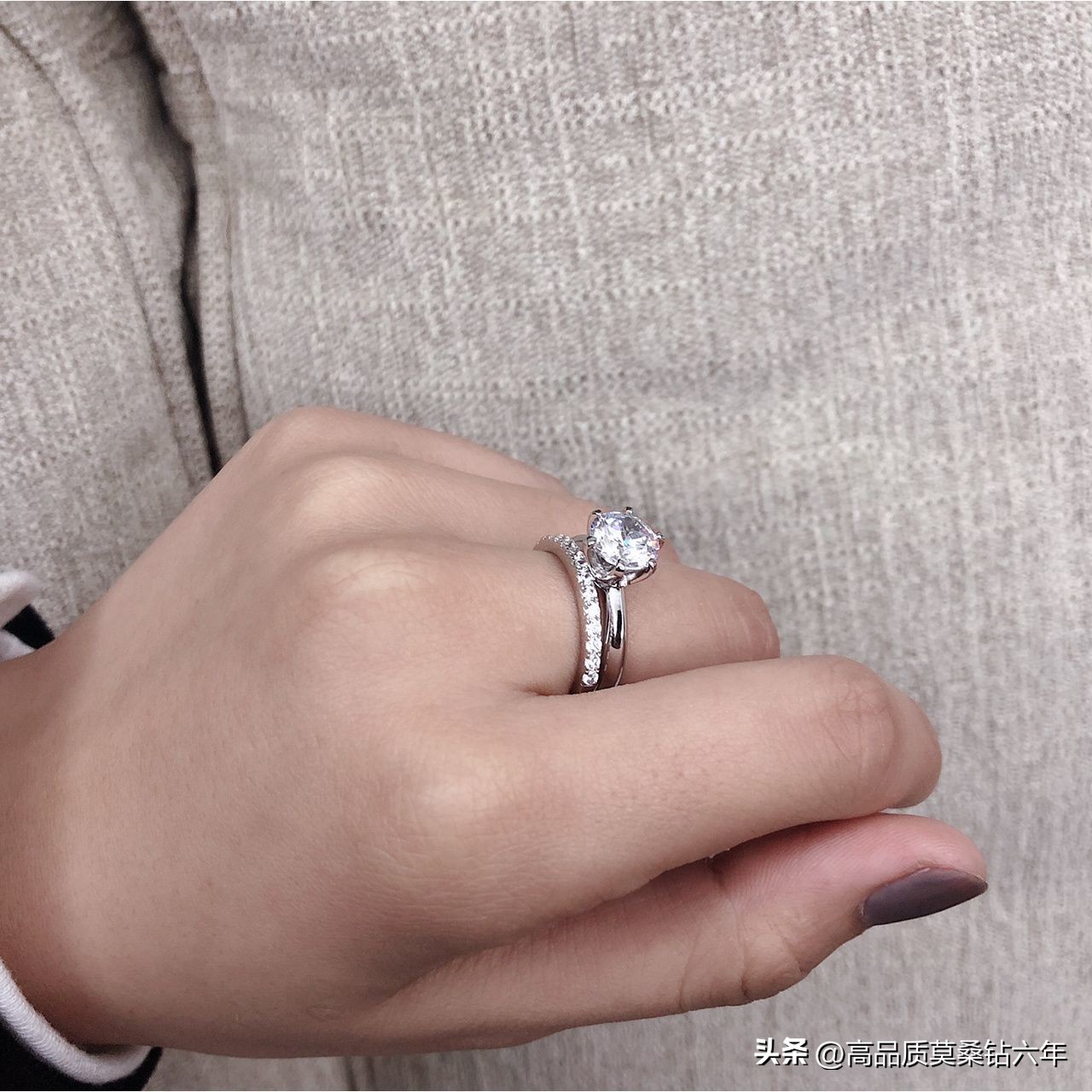 莫桑石戒指哪里买便宜,莫桑石戒指跟天然钻区别