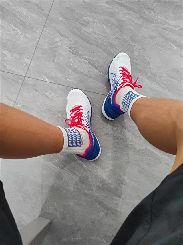 李宁夏日跑鞋 (夏日跑鞋透气)