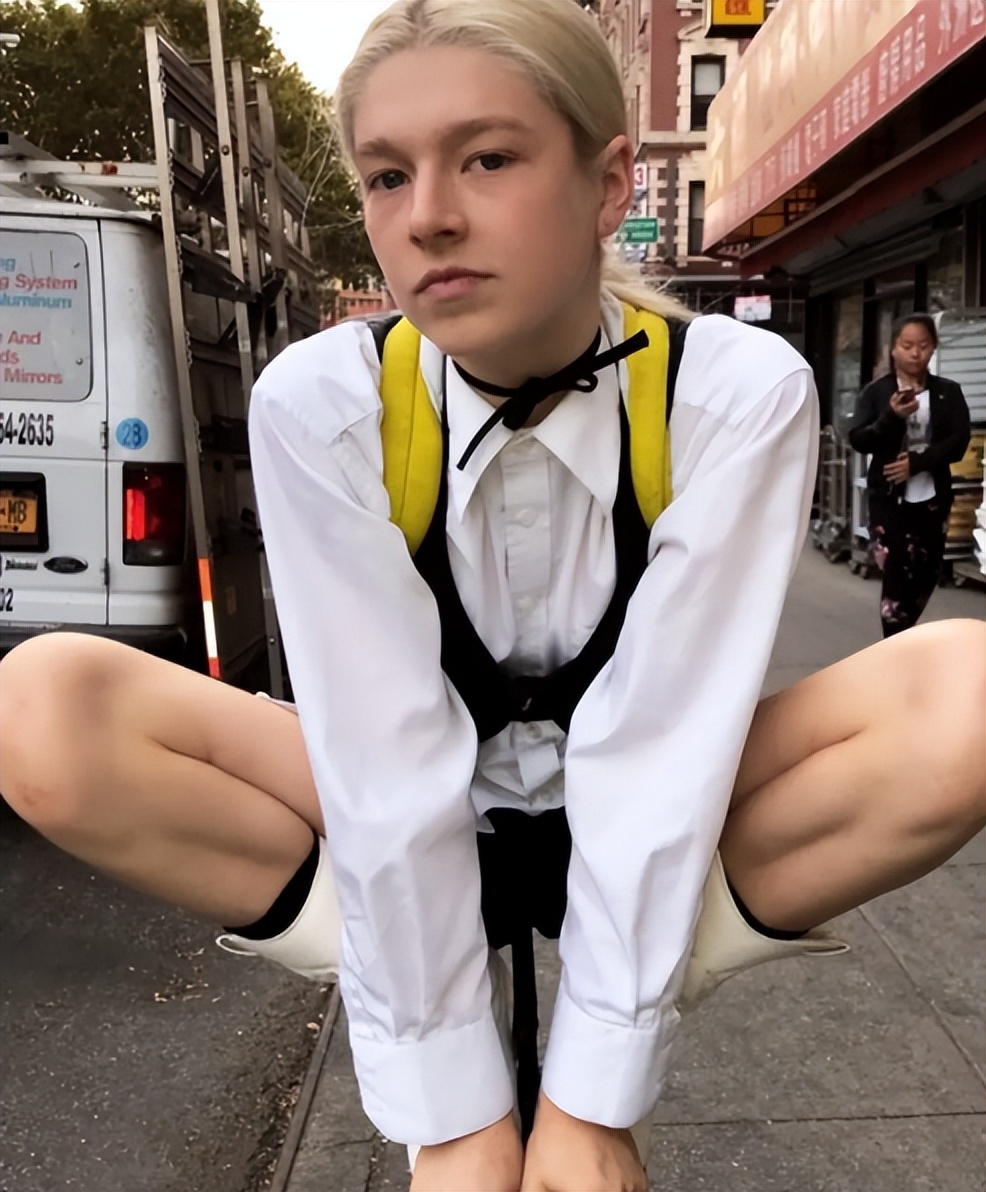 94届奥斯卡蓝毯超模,奥斯卡蓝毯肯豆