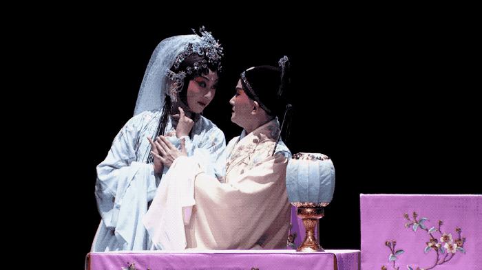 中国最叛逆的情爱戏，绝美上演