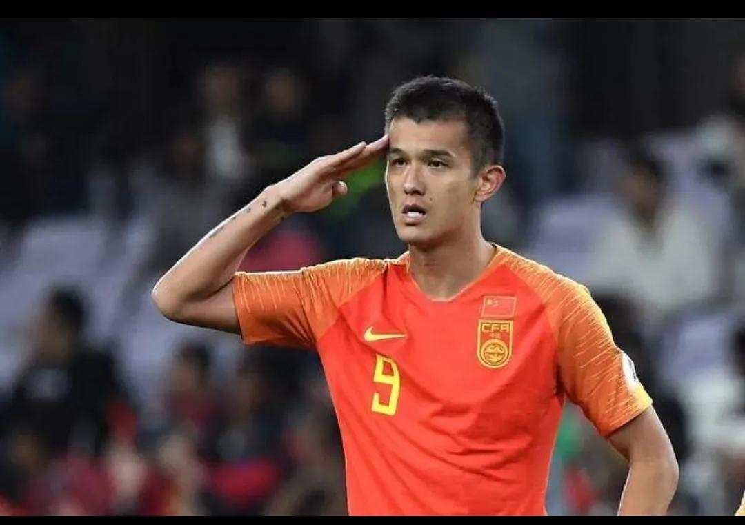 “外国版肖智”科维奇，第二个在航体敬礼的河南队战神！