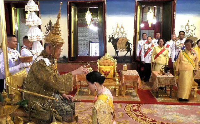 泰国国王是最有钱的吗,世界上最富有的泰国国王