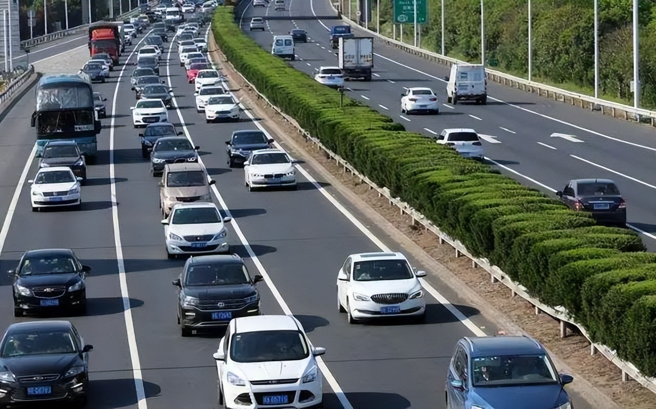 洗车加盟店自动洗车,24小时智能全自动洗车门店选址