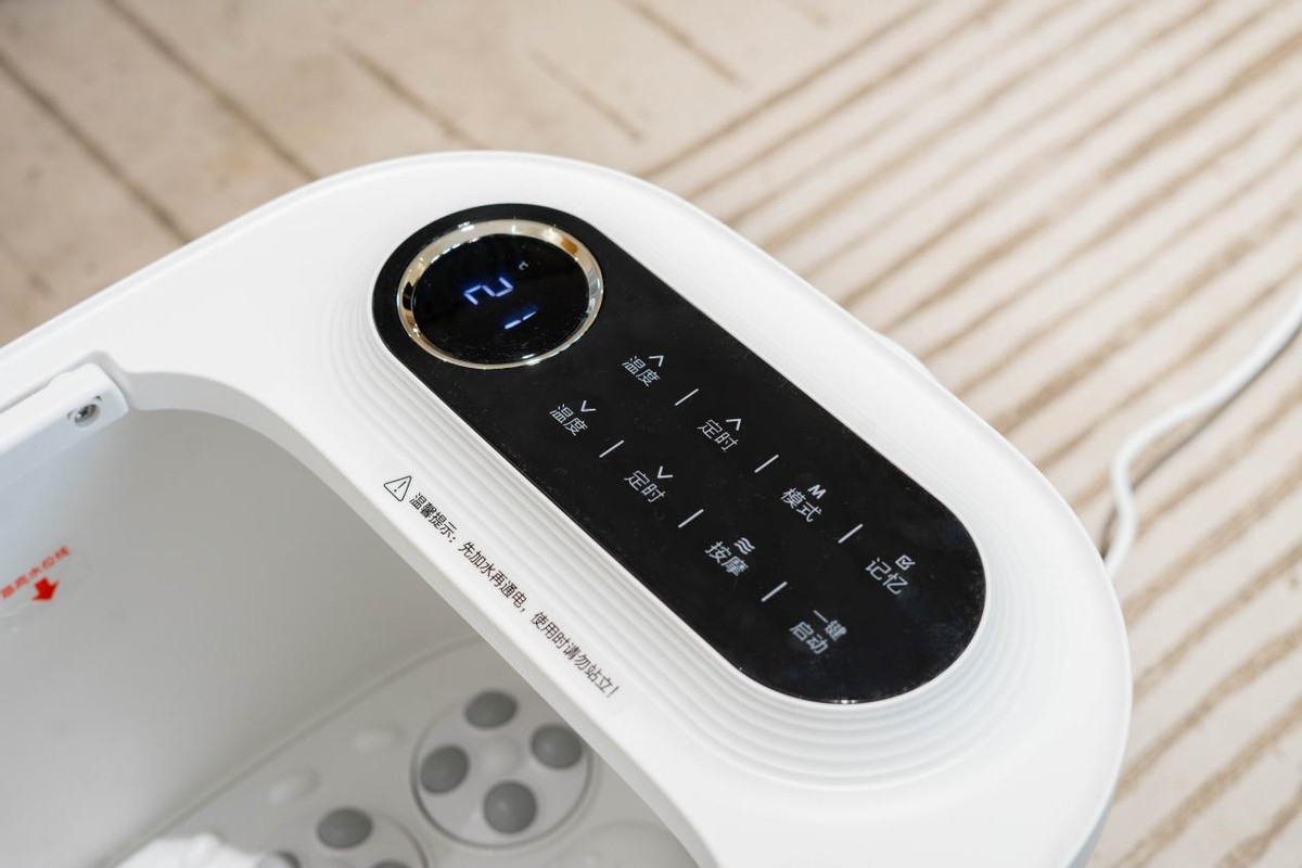 美的足底按摩器测评,泡脚机按摩仪美的