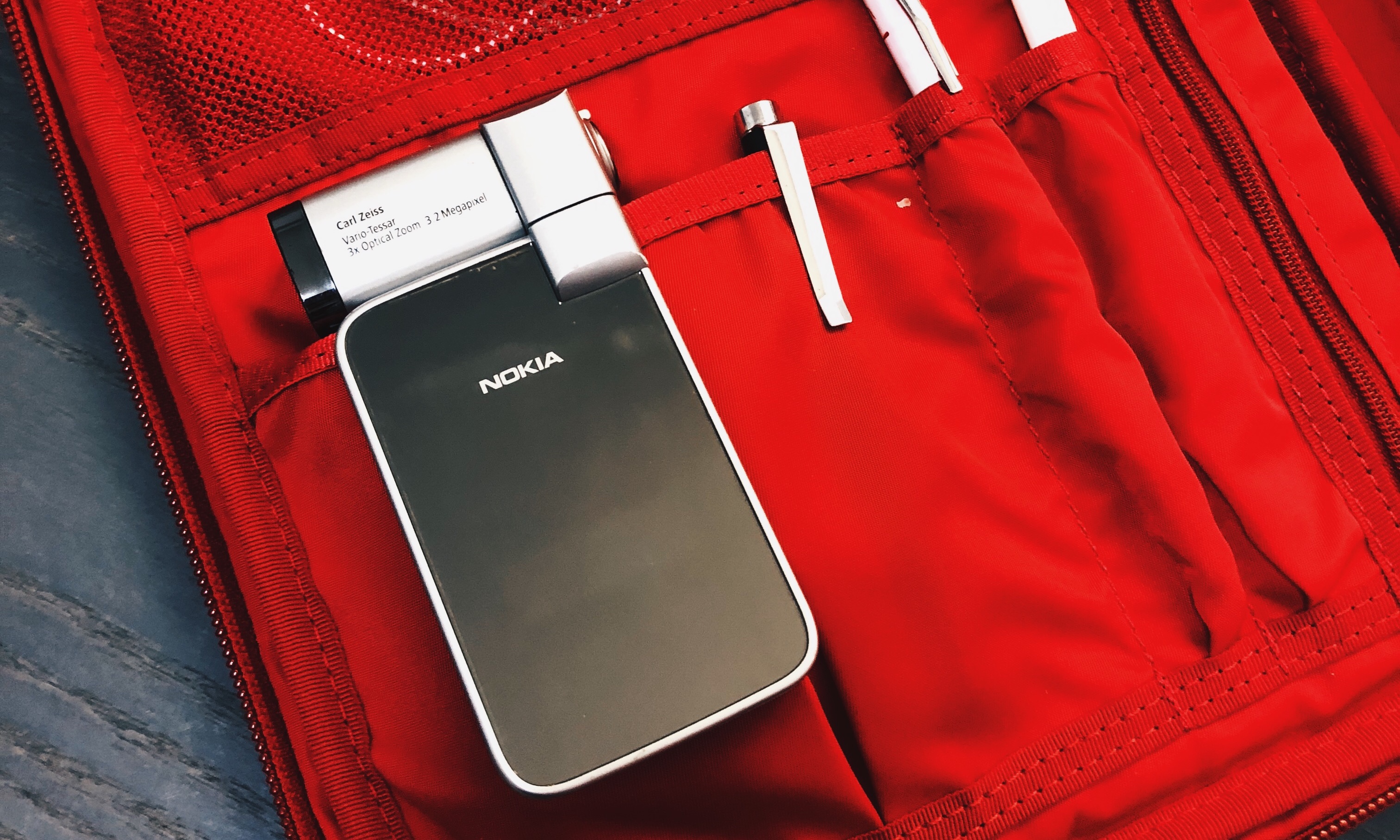 诺基亚输了，曾经的王者你还怀念吗？