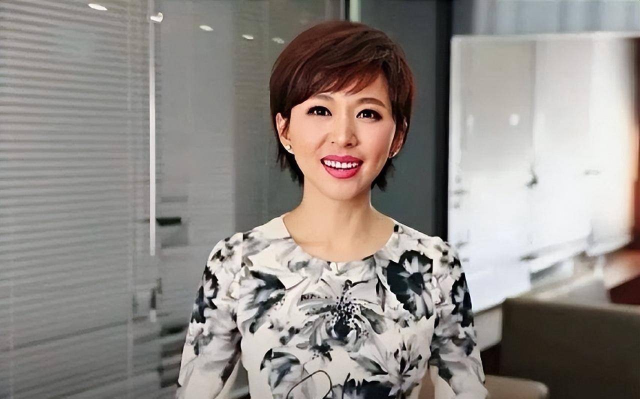 央视年龄最大和最小的主持人,至今未婚的八名央视主持人