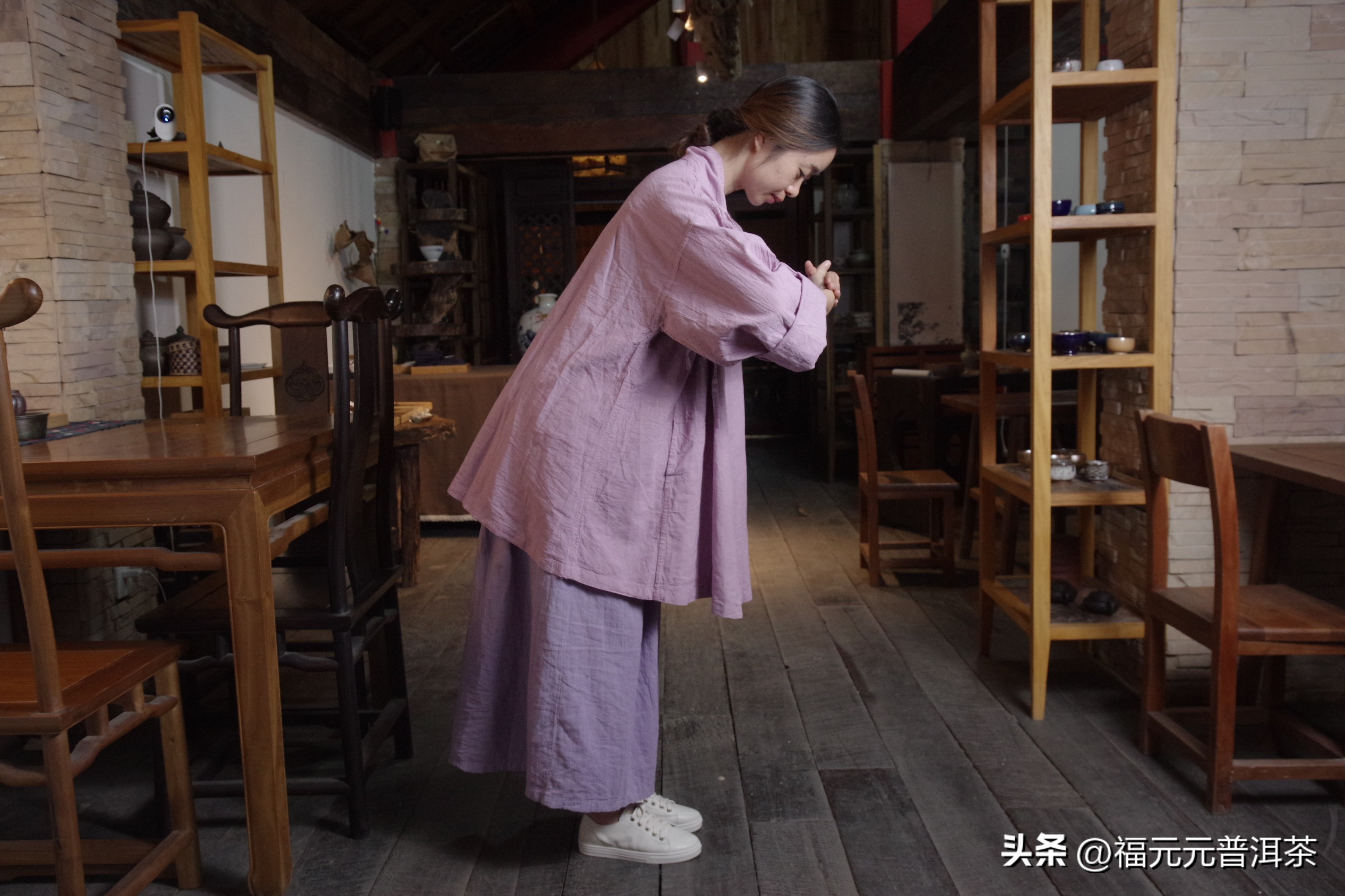 泡茶品茶与为人之道,以茶待客品茶静心和气生财