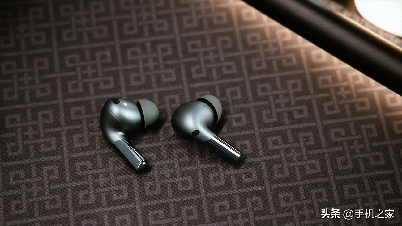 一加BudsPro2体验：丹拿调校TWS耳机里的新“卷王”