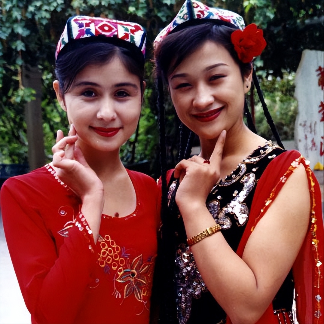 为什么*疆新**女子很少嫁到内地，本地姑娘说了大实话，确实很尴尬！