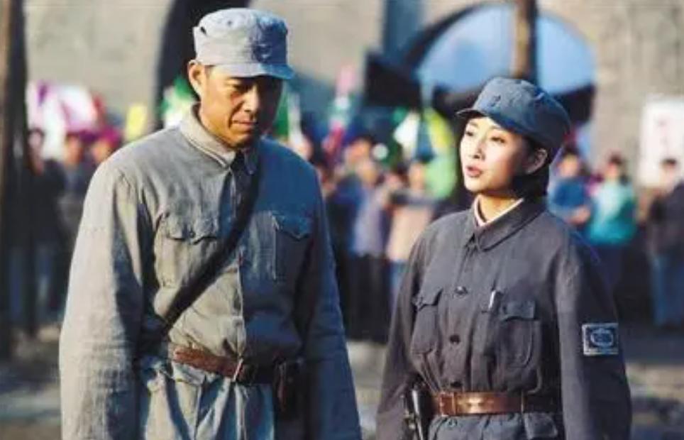 殷桃前夫入狱10年,前夫受审殷桃是否能独善其身