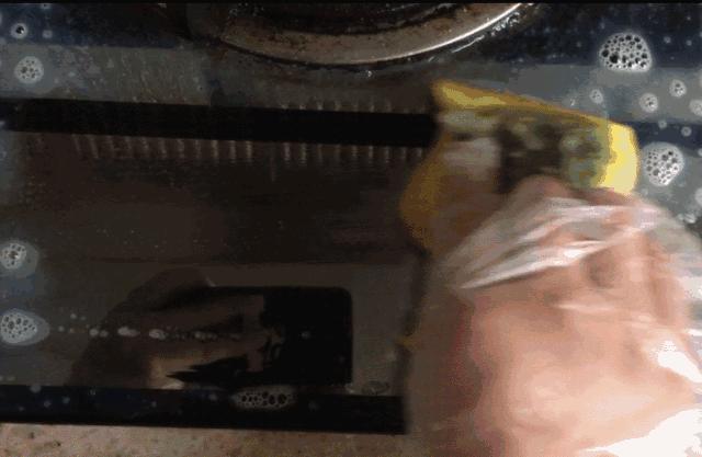 如何清洁油烟机污垢最有效,清洁油烟机小窍门用什么方法